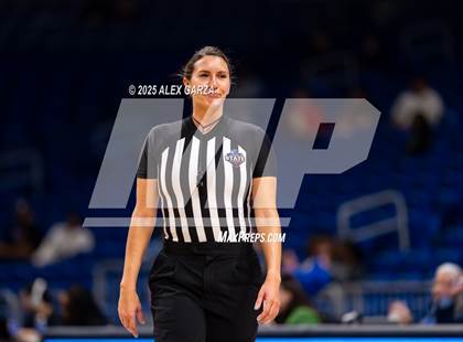 Thumbnail 2 in Boswell vs. Fort Bend Hightower (UIL 6A Basketball Division II Final) photogallery.