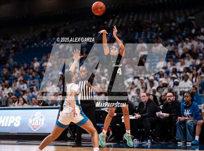 Thumbnail 3 in Boswell vs. Fort Bend Hightower (UIL 6A Basketball Division II Final) photogallery.