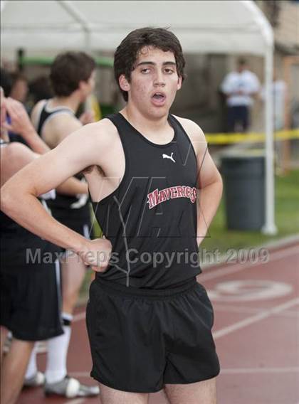 Thumbnail 3 in St. John's Finnegan Invitational photogallery.