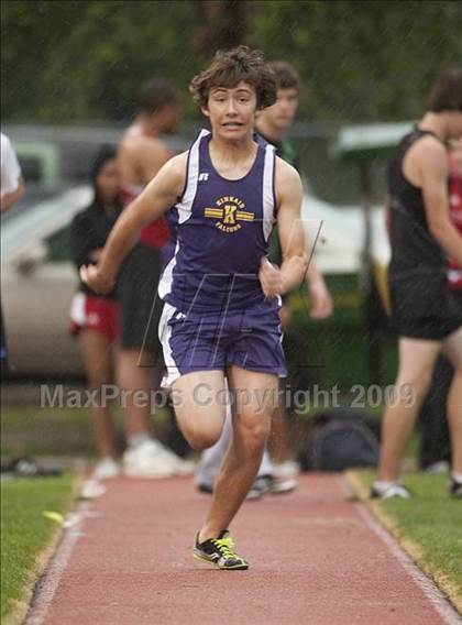 Thumbnail 2 in St. John's Finnegan Invitational photogallery.