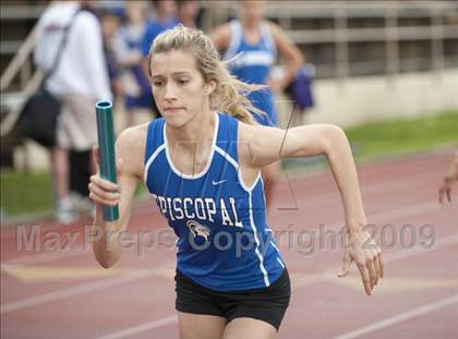 Thumbnail 3 in St. John's Finnegan Invitational photogallery.