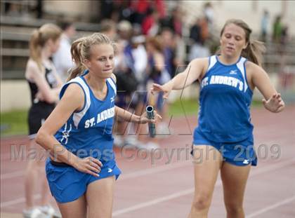 Thumbnail 3 in St. John's Finnegan Invitational photogallery.