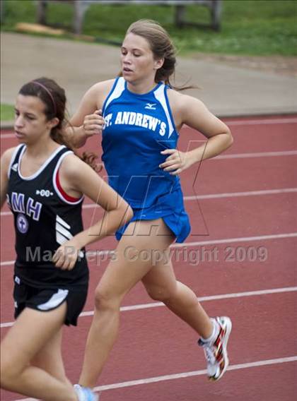 Thumbnail 3 in St. John's Finnegan Invitational photogallery.