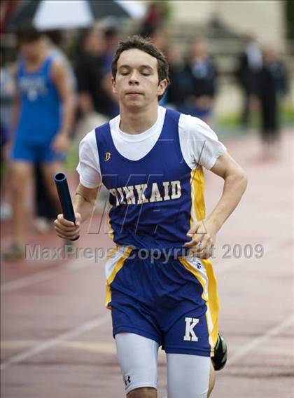 Thumbnail 2 in St. John's Finnegan Invitational photogallery.