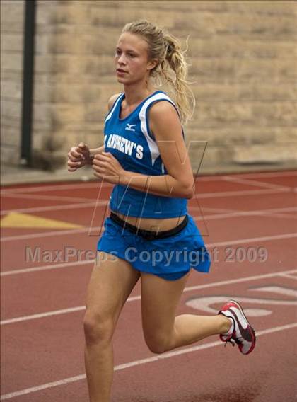 Thumbnail 1 in St. John's Finnegan Invitational photogallery.
