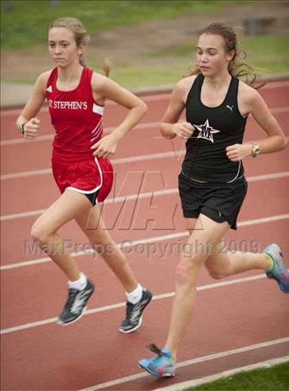 Thumbnail 3 in St. John's Finnegan Invitational photogallery.