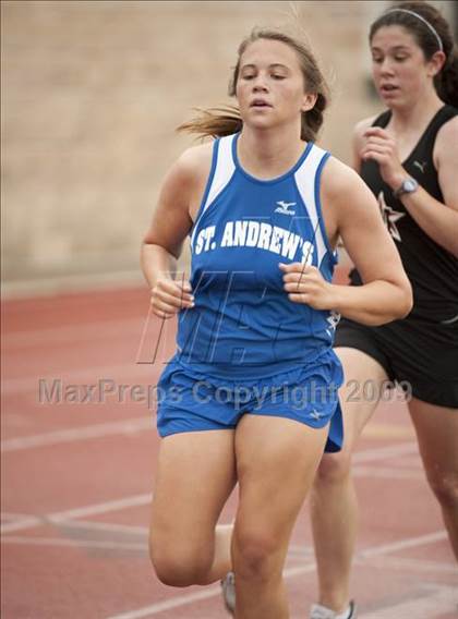 Thumbnail 1 in St. John's Finnegan Invitational photogallery.