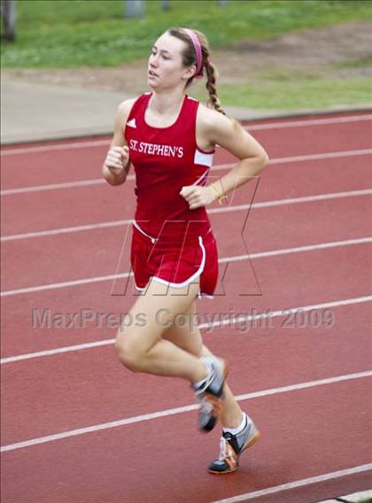 Thumbnail 1 in St. John's Finnegan Invitational photogallery.