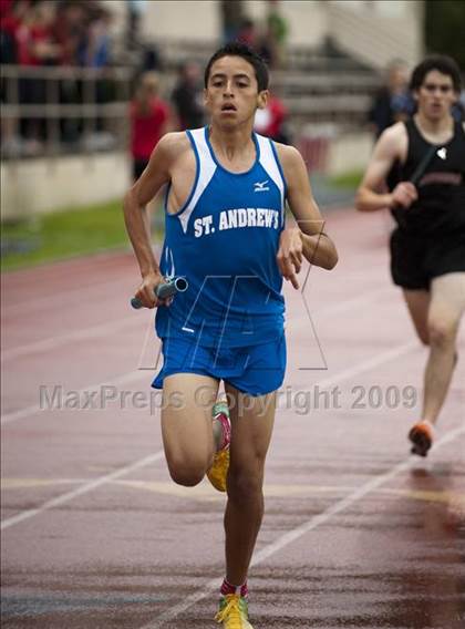 Thumbnail 2 in St. John's Finnegan Invitational photogallery.