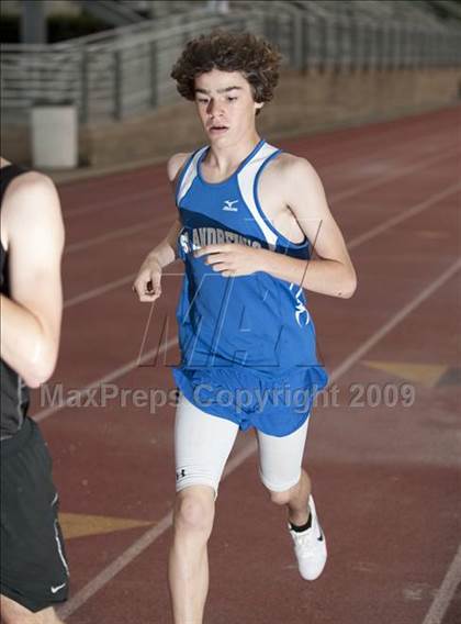 Thumbnail 1 in St. John's Finnegan Invitational photogallery.