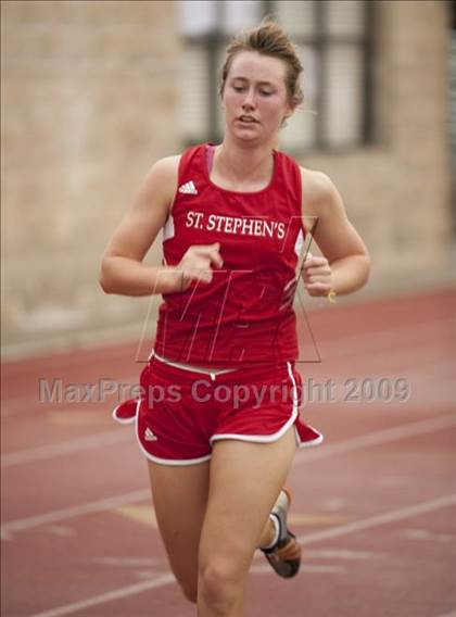 Thumbnail 3 in St. John's Finnegan Invitational photogallery.
