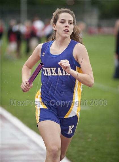 Thumbnail 2 in St. John's Finnegan Invitational photogallery.