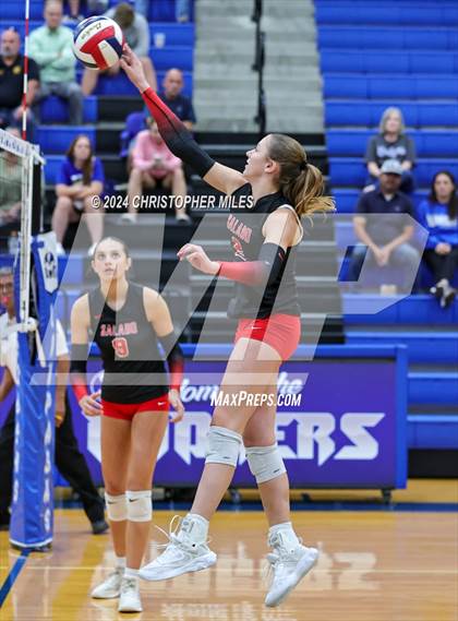 Thumbnail 1 in Salado @ Lampasas photogallery.