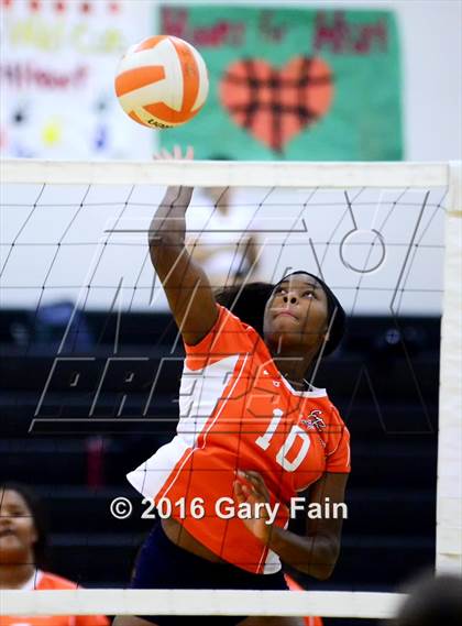 Thumbnail 1 in Upperman vs East Ridge (Hixson Invitation)  photogallery.