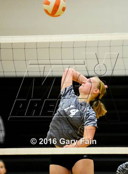 Thumbnail 3 in Upperman vs East Ridge (Hixson Invitation)  photogallery.