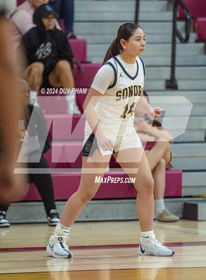 Thumbnail 1 in South Hills vs. Sonora photogallery.