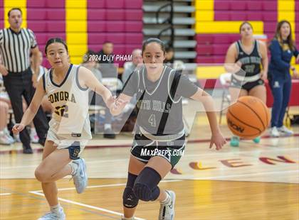 Thumbnail 2 in South Hills vs. Sonora photogallery.