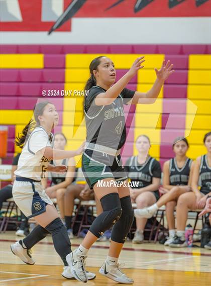 Thumbnail 1 in South Hills vs. Sonora photogallery.