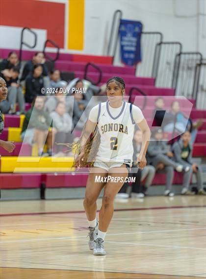 Thumbnail 1 in South Hills vs. Sonora photogallery.