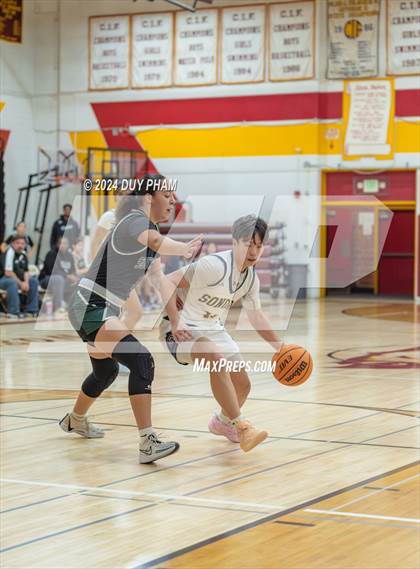 Thumbnail 1 in South Hills vs. Sonora photogallery.