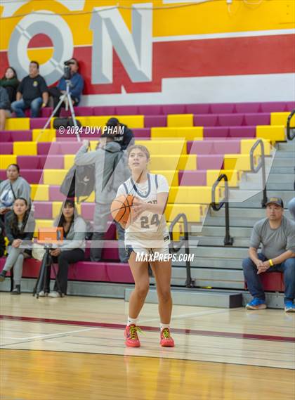 Thumbnail 1 in South Hills vs. Sonora photogallery.