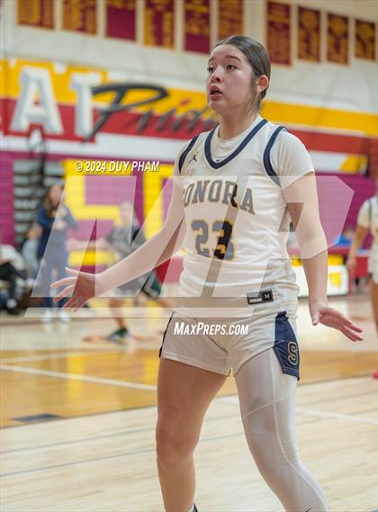 Thumbnail 1 in South Hills vs. Sonora photogallery.