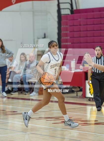 Thumbnail 2 in South Hills vs. Sonora photogallery.
