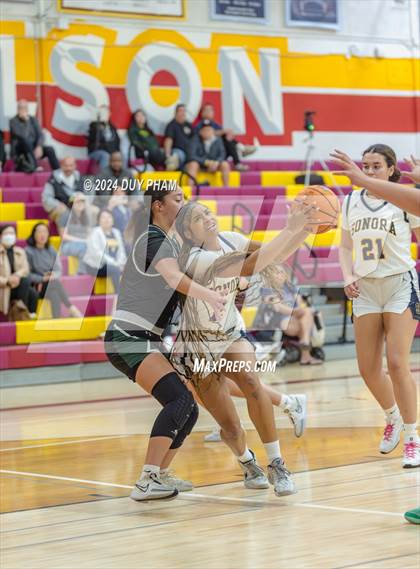 Thumbnail 1 in South Hills vs. Sonora photogallery.
