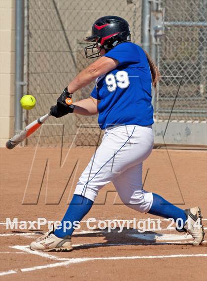 Thumbnail 2 in Beaumont @ Hemet photogallery.