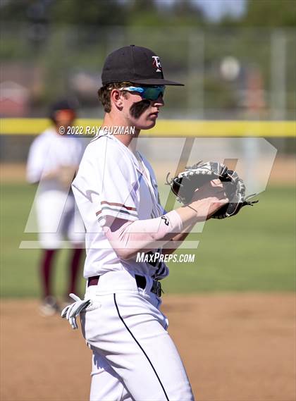 Thumbnail 3 in Mendota @ Fresno Christian (CIF CS Division 6 Semifinal Playoff Game) photogallery.