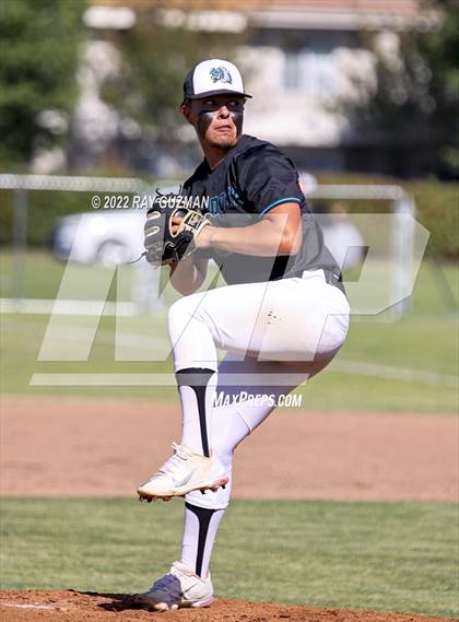 Thumbnail 1 in Mendota @ Fresno Christian (CIF CS Division 6 Semifinal Playoff Game) photogallery.