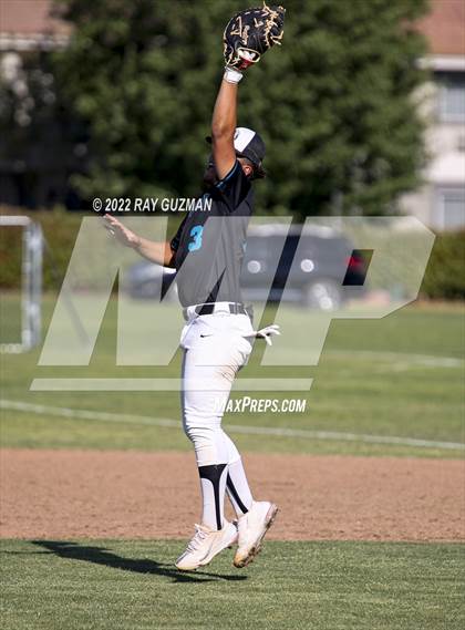 Thumbnail 3 in Mendota @ Fresno Christian (CIF CS Division 6 Semifinal Playoff Game) photogallery.