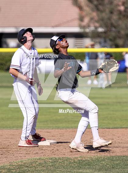 Thumbnail 1 in Mendota @ Fresno Christian (CIF CS Division 6 Semifinal Playoff Game) photogallery.