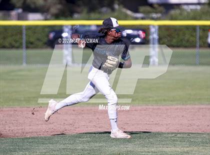Thumbnail 3 in Mendota @ Fresno Christian (CIF CS Division 6 Semifinal Playoff Game) photogallery.
