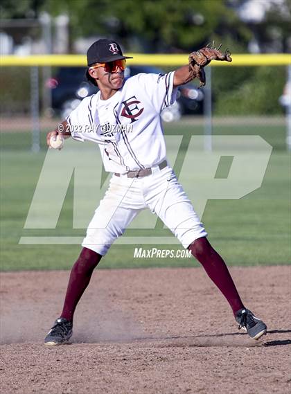 Thumbnail 1 in Mendota @ Fresno Christian (CIF CS Division 6 Semifinal Playoff Game) photogallery.