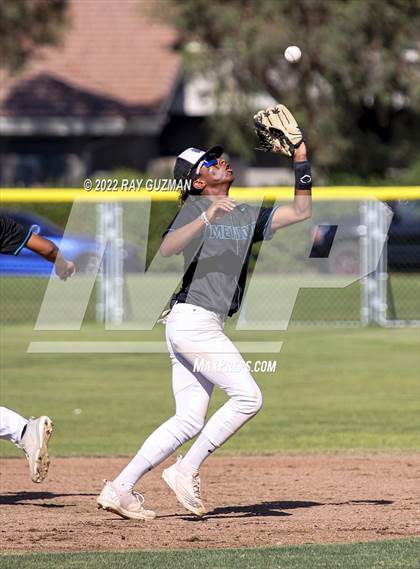 Thumbnail 3 in Mendota @ Fresno Christian (CIF CS Division 6 Semifinal Playoff Game) photogallery.