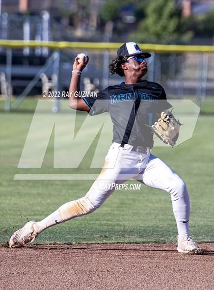 Thumbnail 3 in Mendota @ Fresno Christian (CIF CS Division 6 Semifinal Playoff Game) photogallery.