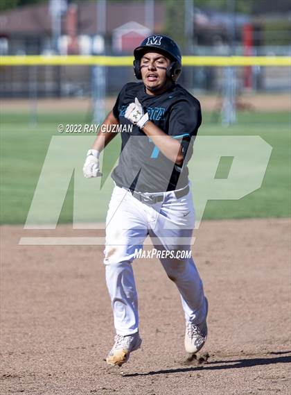 Thumbnail 1 in Mendota @ Fresno Christian (CIF CS Division 6 Semifinal Playoff Game) photogallery.