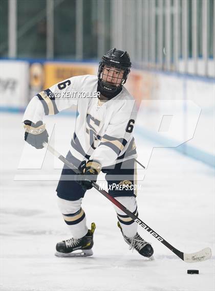 Thumbnail 1 in Divine Child @ Stoney Creek photogallery.