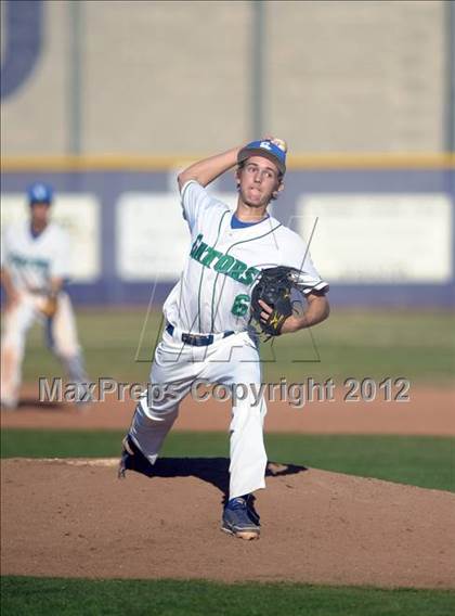 Thumbnail 1 in Palo Verde vs. Green Valley (Lion Invitational) photogallery.