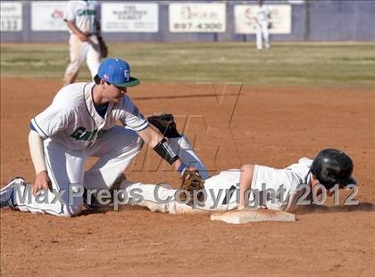 Thumbnail 1 in Palo Verde vs. Green Valley (Lion Invitational) photogallery.