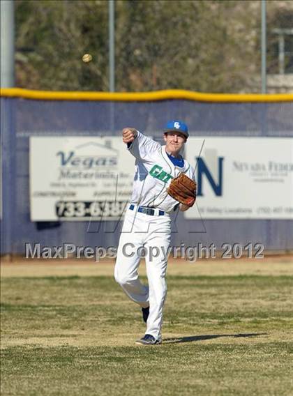 Thumbnail 3 in Palo Verde vs. Green Valley (Lion Invitational) photogallery.