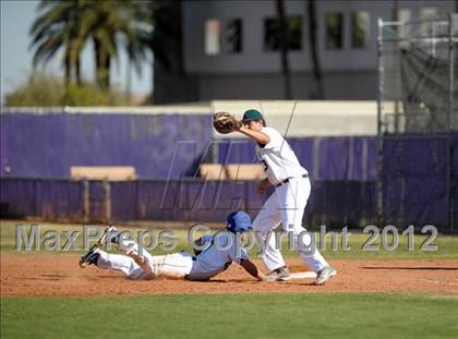 Thumbnail 1 in Palo Verde vs. Green Valley (Lion Invitational) photogallery.