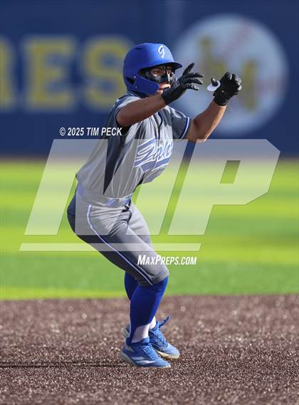 Thumbnail 3 in Gahr @ La Mirada photogallery.