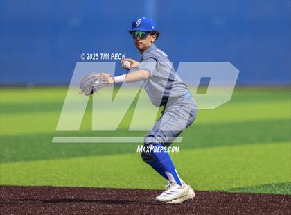Thumbnail 2 in Gahr @ La Mirada photogallery.