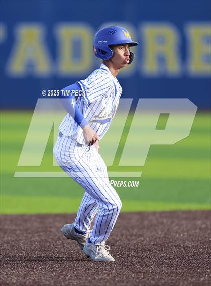 Thumbnail 1 in Gahr @ La Mirada photogallery.