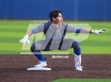 Thumbnail 3 in Gahr @ La Mirada photogallery.