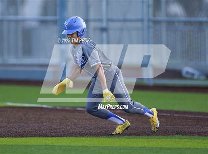Thumbnail 1 in Gahr @ La Mirada photogallery.