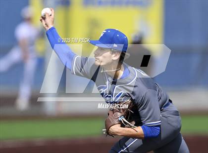 Thumbnail 1 in Gahr @ La Mirada photogallery.