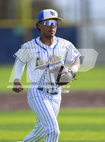 Thumbnail 1 in Gahr @ La Mirada photogallery.